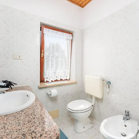 Ranc Katja In Abdul Matterija